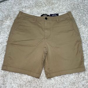 NWT Hollister Epic Flex Flat Front Shorts - Khaki- 34